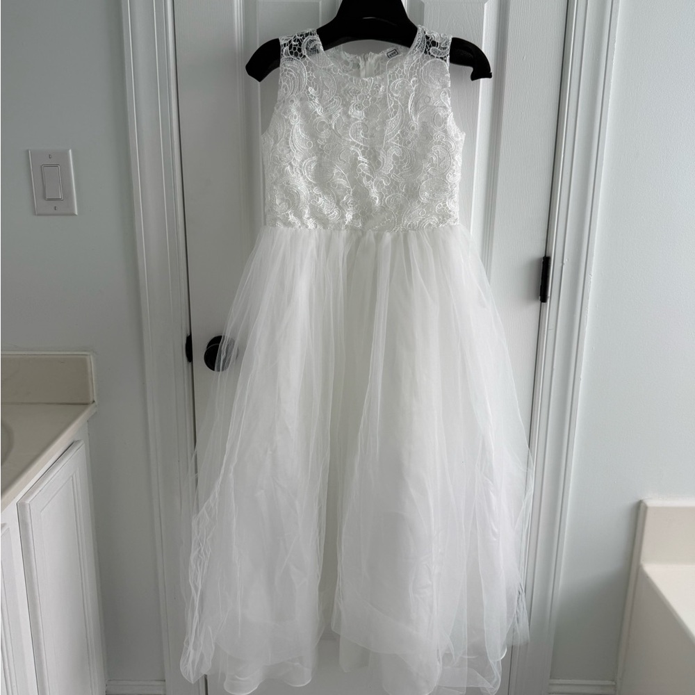 Girls Lace Gown Dress NEW